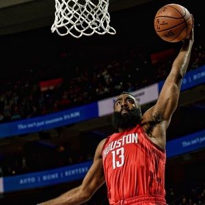 Meet your Posher, Axel